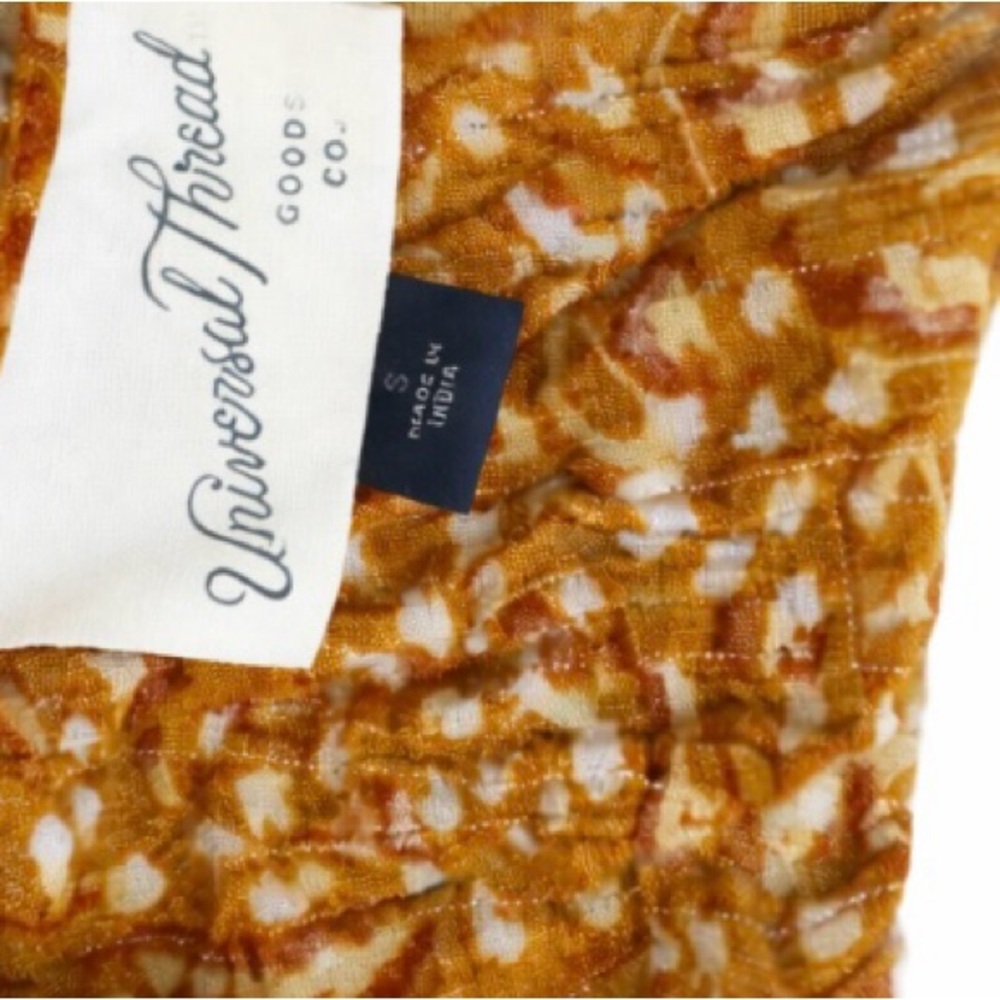 Universal Thread Golden Patterned Blouse - image 3